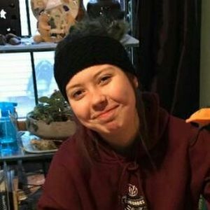 Meet your Posher, Malia